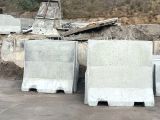 Beton Blok duvar bariyeri 